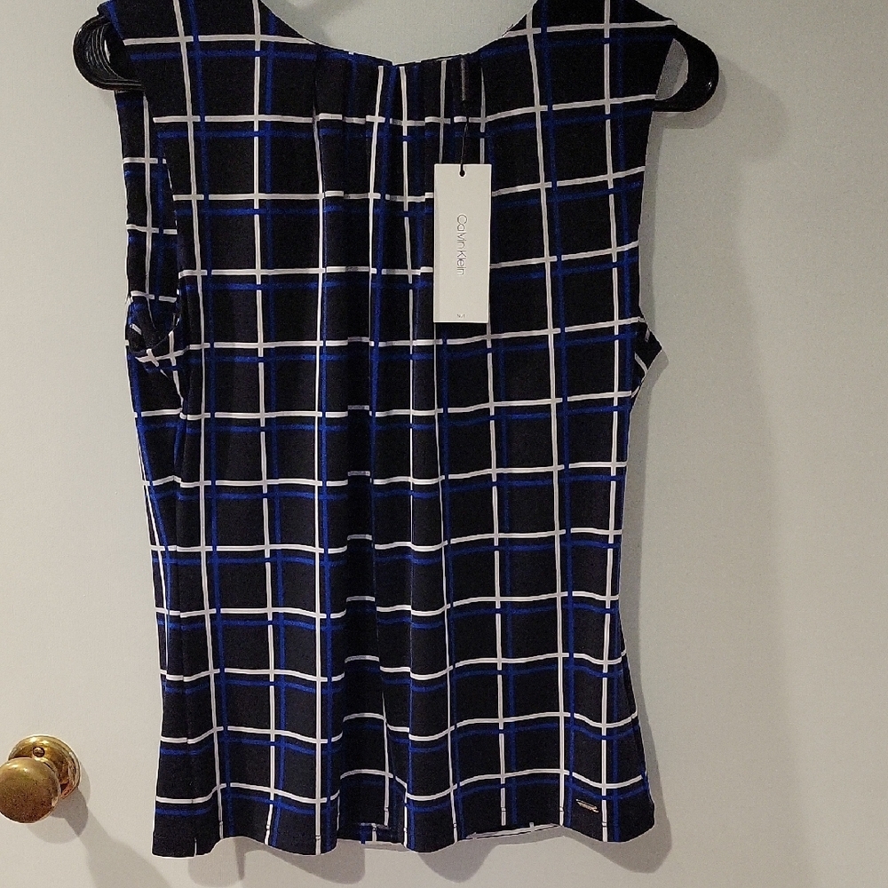 Calvin Klein Blue and White Sleeveless Fitted Blouse